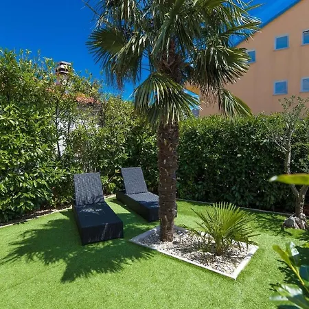 Für 6 Personen Ca 100 M In Crikvenica, Kvarner Bucht Und Umgebung Apartment Crikvenica